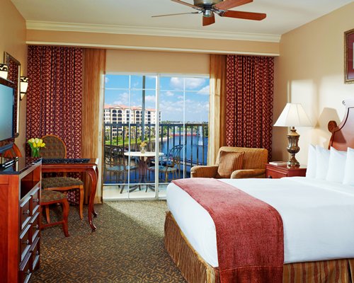 Hilton Grand Vacations Club at Tuscany Village Timeshares