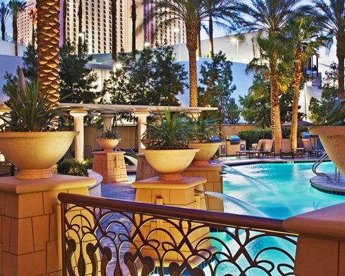 Hilton Grand Vacations Club on the Boulevard Timeshares