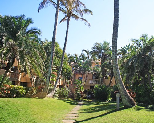 La Lucia Sands